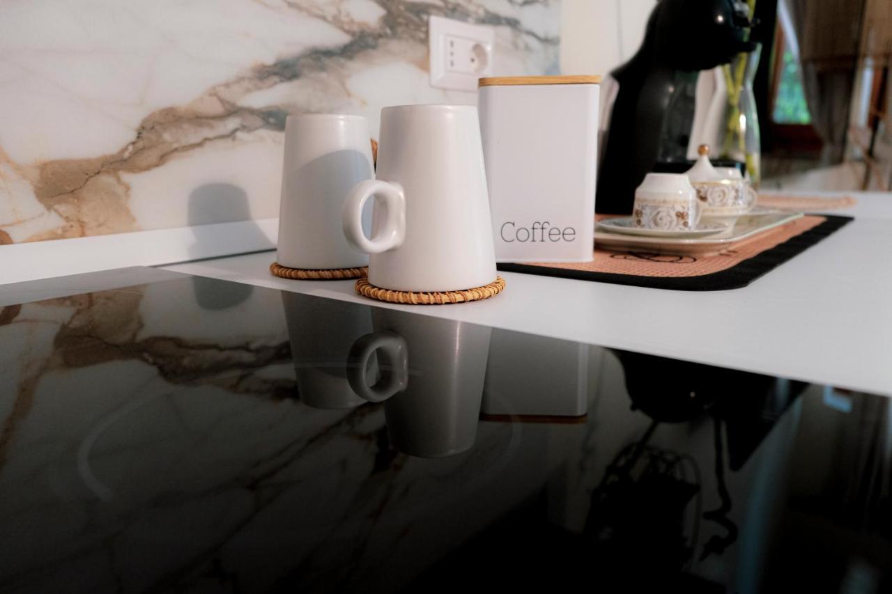Suite Yenne Cagliari Buitenkant foto