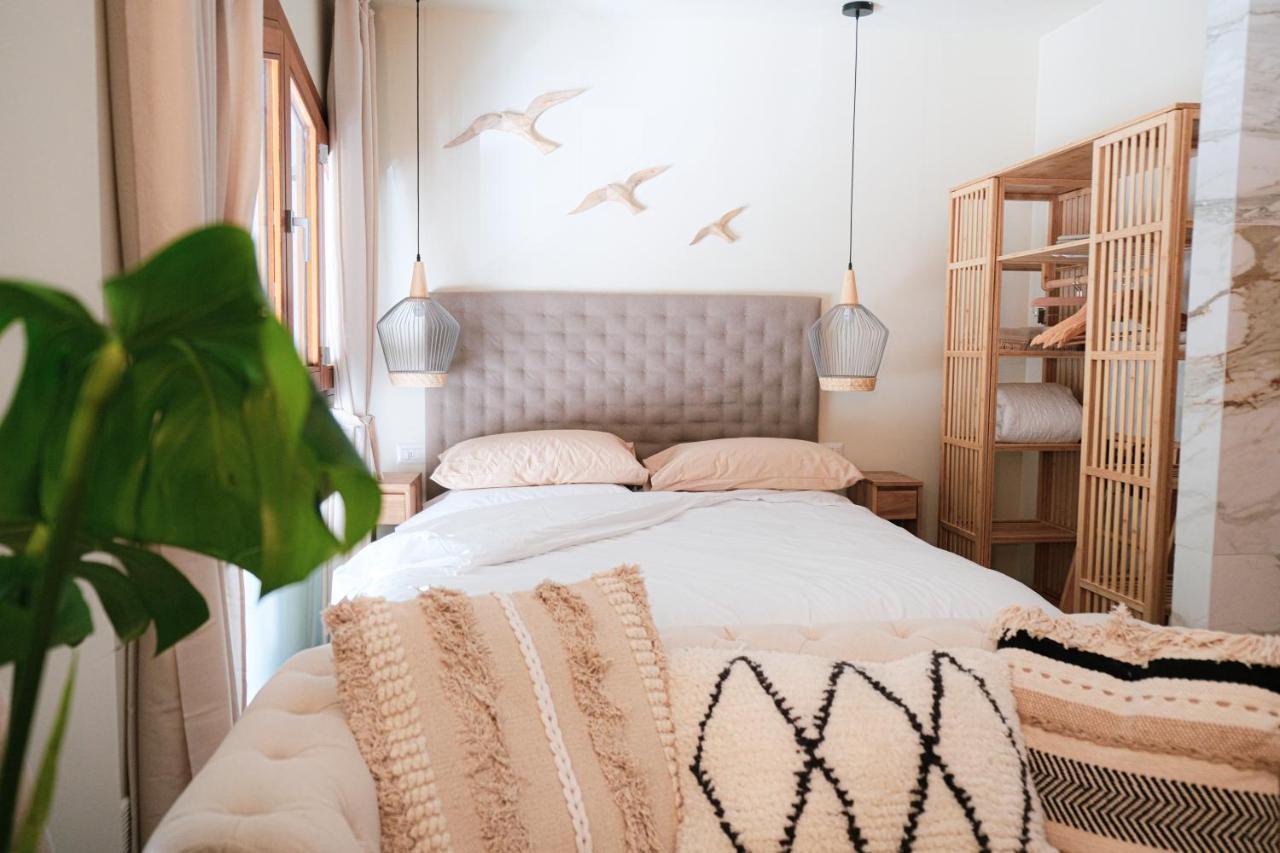 Suite Yenne Cagliari Buitenkant foto