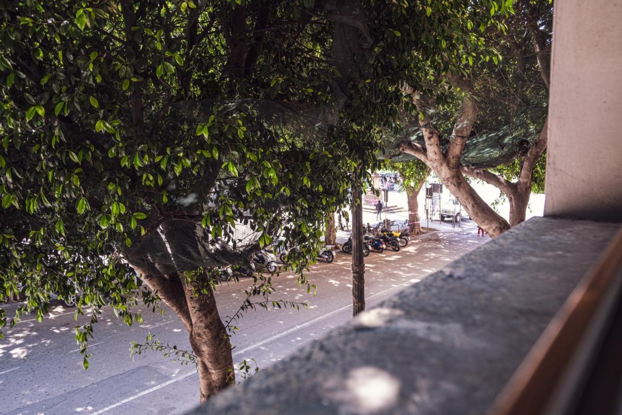 Suite Yenne Cagliari Buitenkant foto