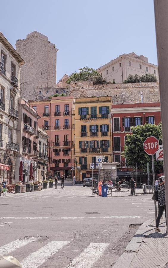 Suite Yenne Cagliari Buitenkant foto